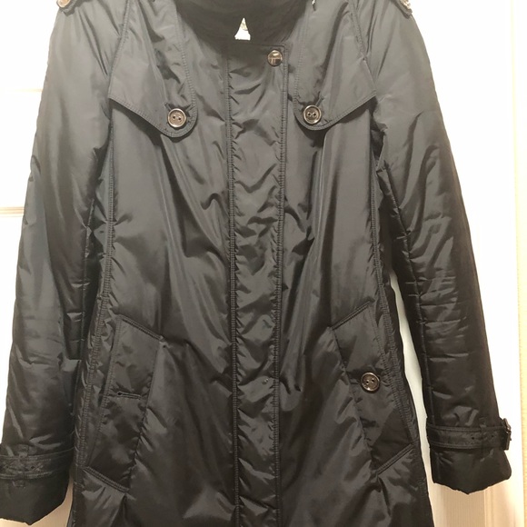 Burberry London coat - Picture 3 of 8